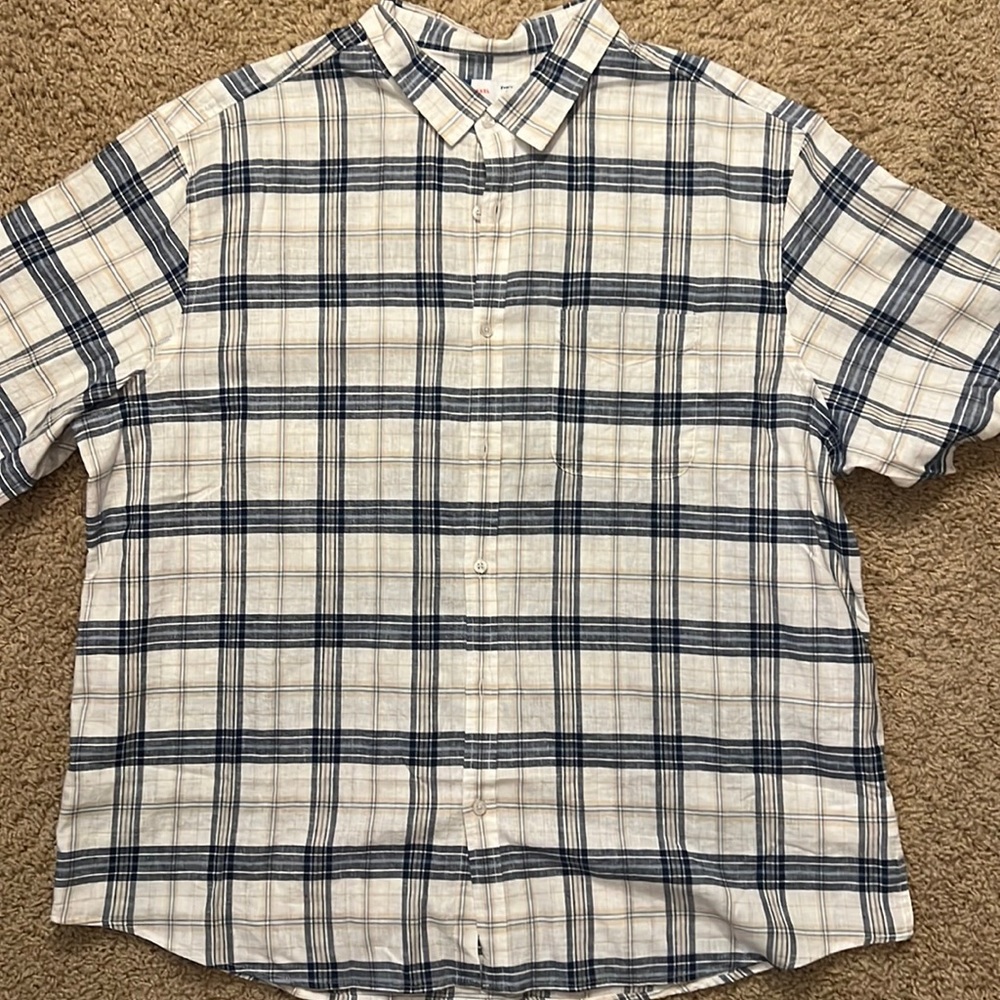 NWOT Old Navy XXXL White/Blue/Cream Plaid S/S Shirt